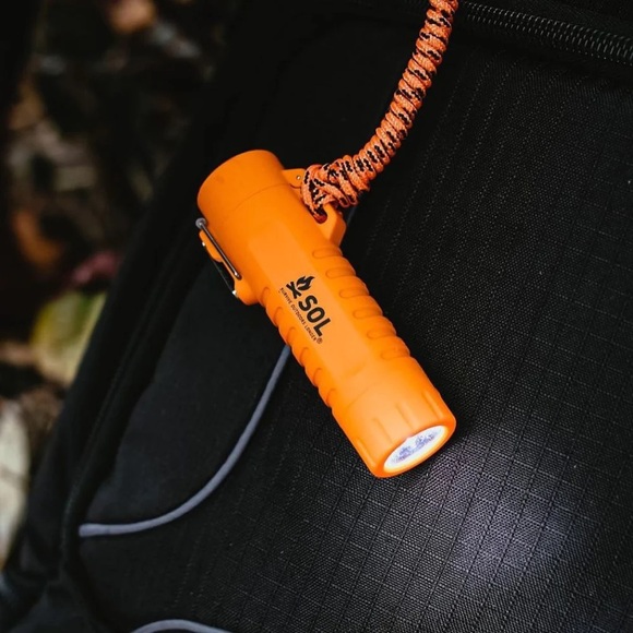 SOL Fire Lite Fuel-Free Lighter - Rechargeable - Picture 7 of 11